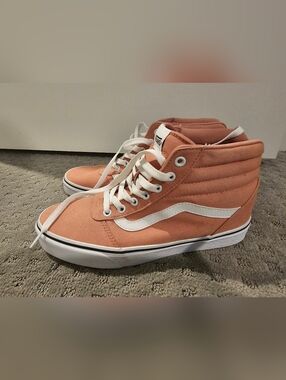 Vans High Top 500714, Size 10, Pink, NWOB
